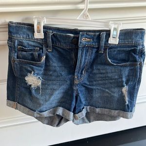 Old Navy Mid-Rise Boyfriend Jean Shorts